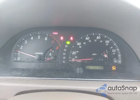 2003 Toyota Camry Le V6 z USA, uszkodzony, nr VIN 4T1BF32K03U041325